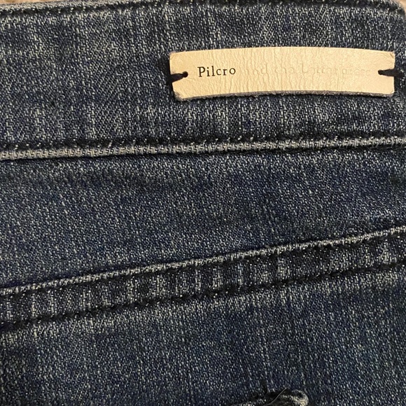 NWOT Anthropologie Pilcro Slim Boyfriend Floral Embroidered Women's Denim Shorts - Picture 6 of 13